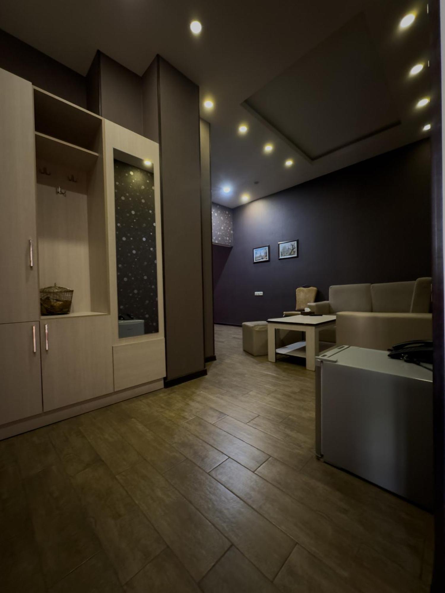 Eridana Hotel Erévan Extérieur photo