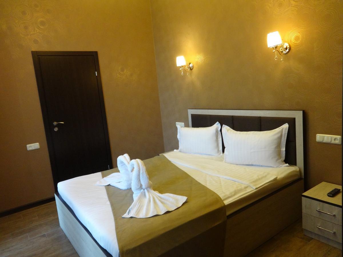 Eridana Hotel Erévan Extérieur photo