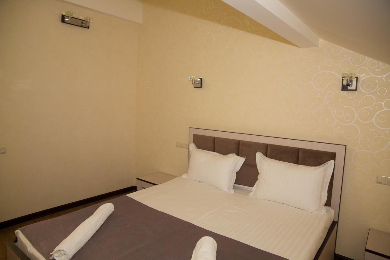 Eridana Hotel Erévan Extérieur photo