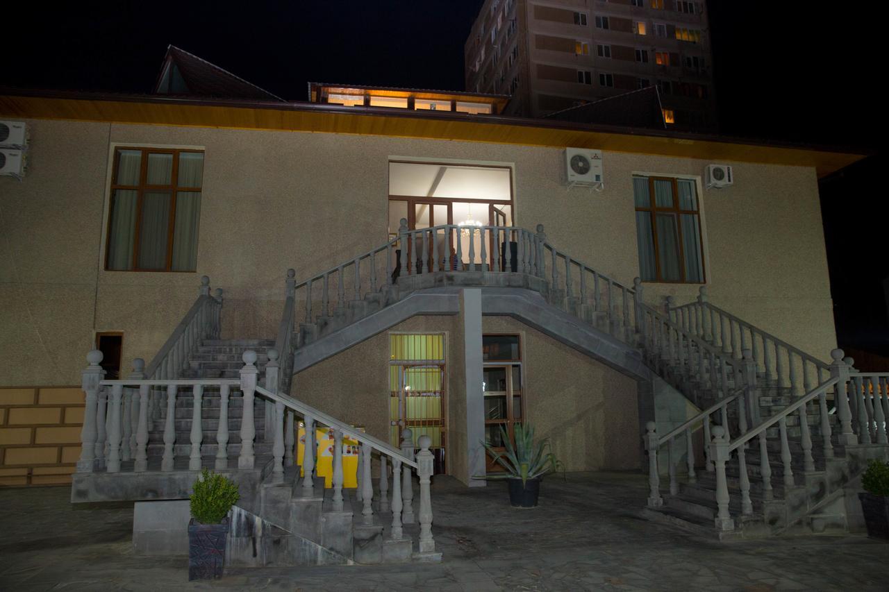 Eridana Hotel Erévan Extérieur photo