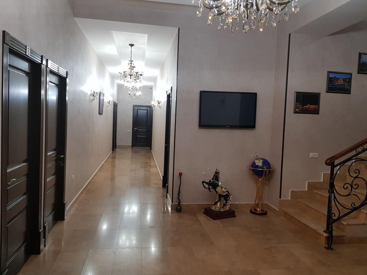 Eridana Hotel Erévan Extérieur photo